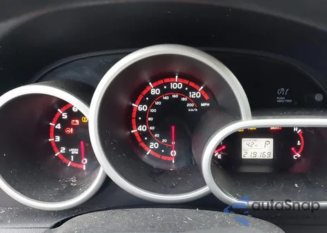 2009 Pontiac Vibe z USA, uszkodzony, nr VIN 5Y2SP67839Z446378